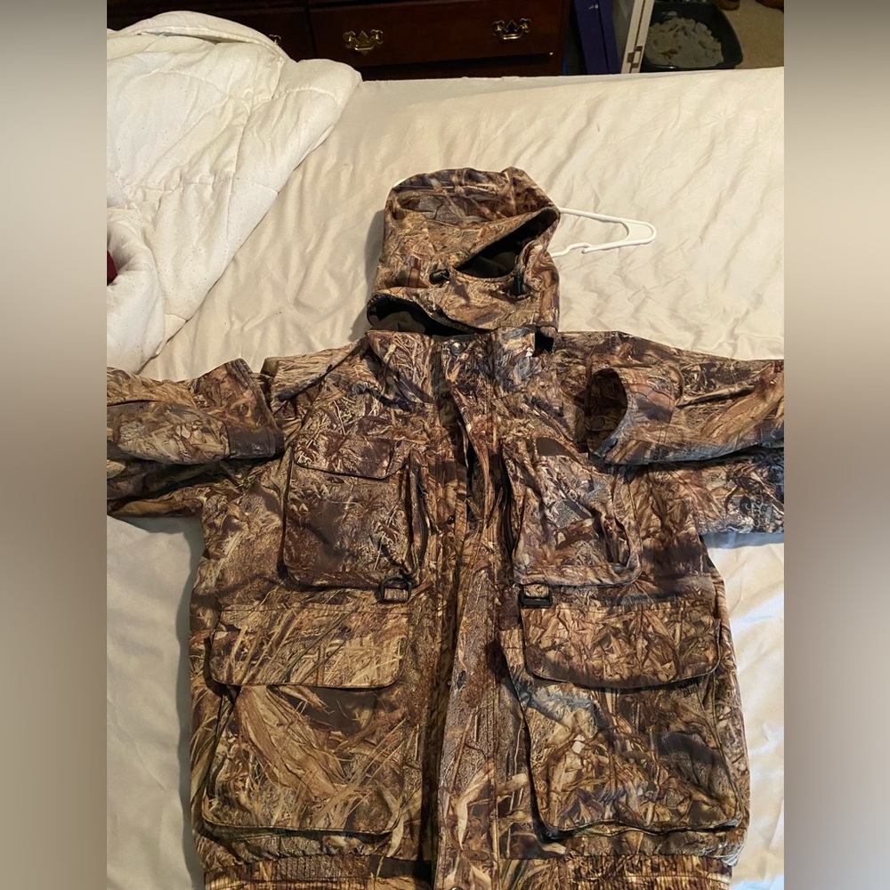 Herters camo hunting jacket